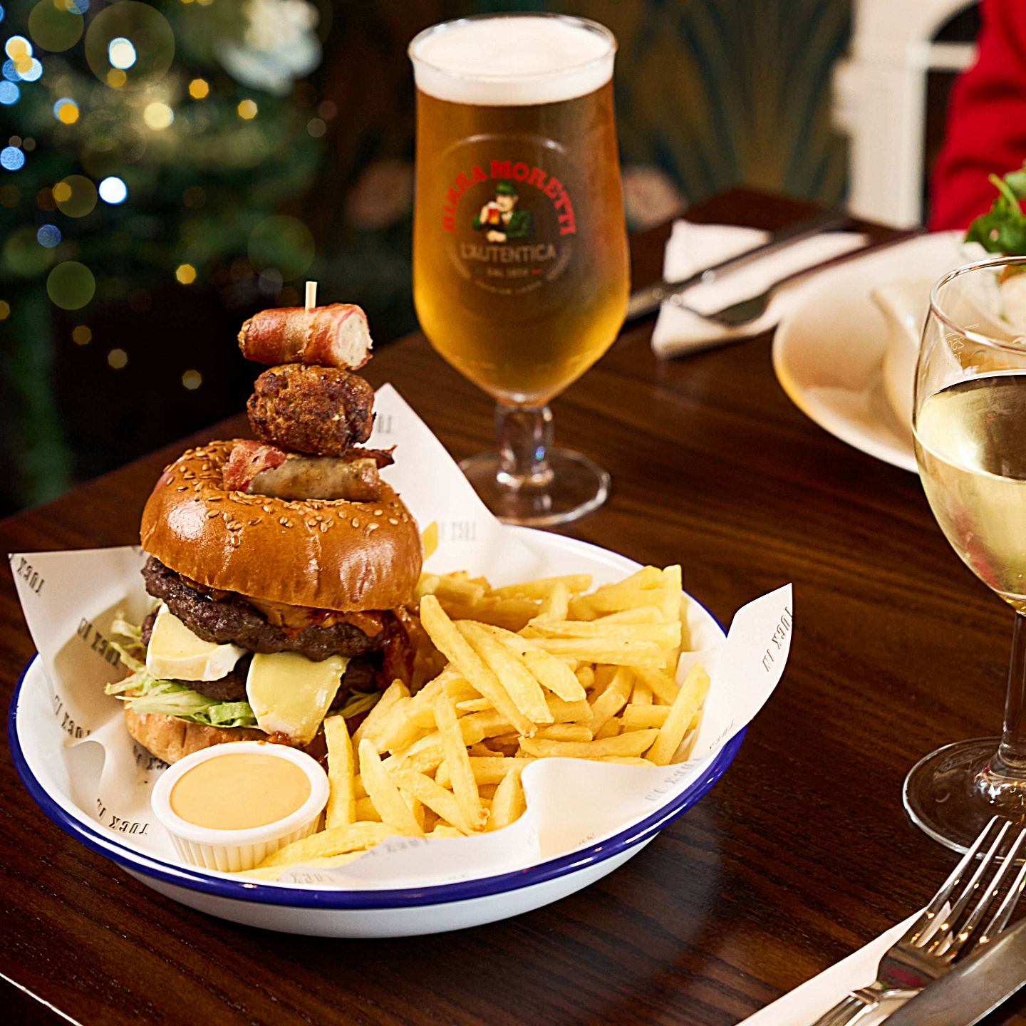 Festive Lunch & Dinner at The Guelder Rose in Southport